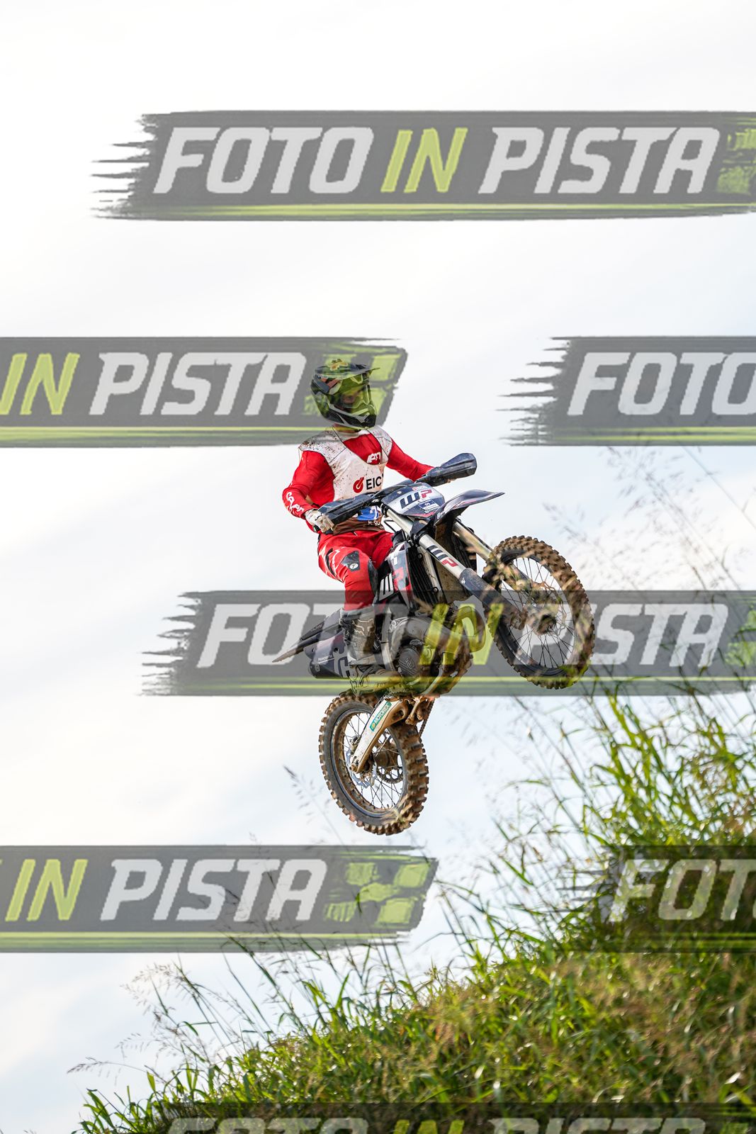EICMA 20-09 17:00-18:00 · DOS05445