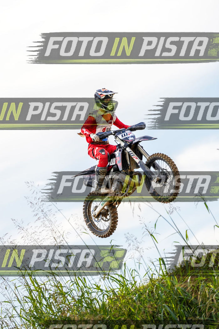 EICMA 20-09 17:00-18:00 · DOS05447