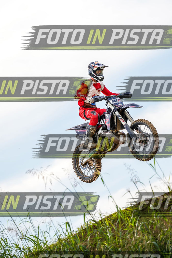EICMA 20-09 17:00-18:00 · DOS05448