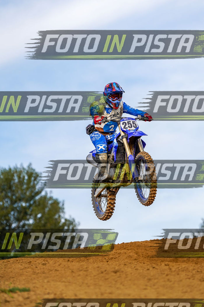EICMA 20-09 17:00-18:00 · DOS05453