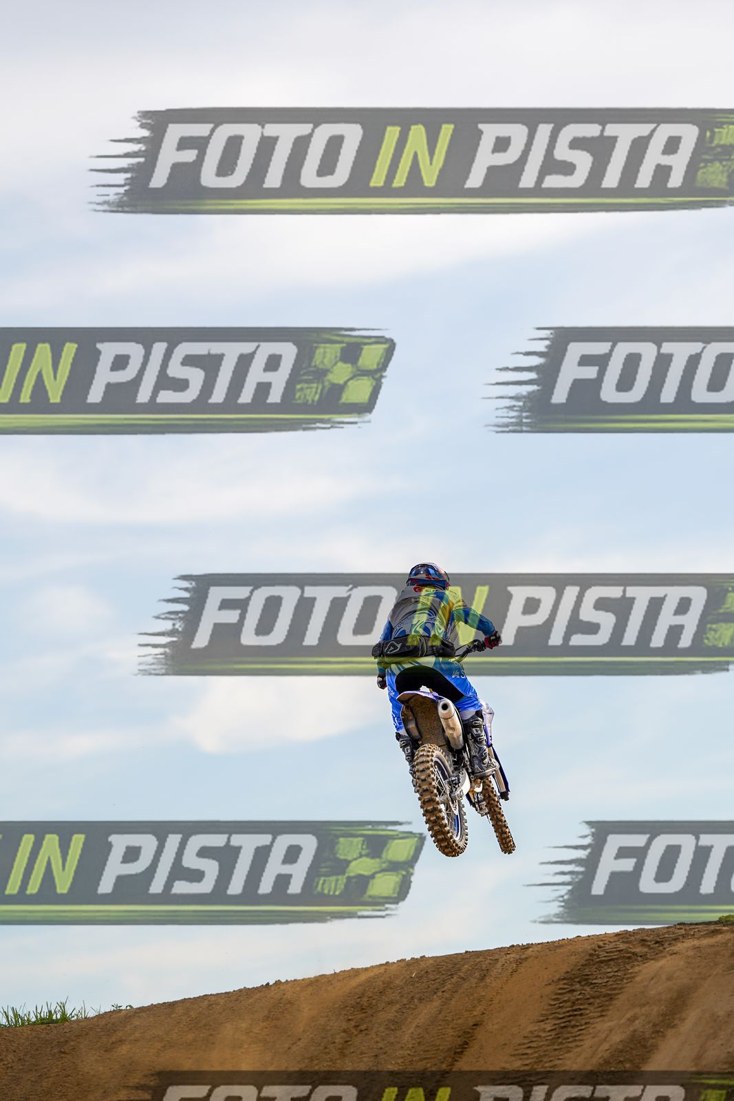 EICMA 20-09 17:00-18:00 · DOS05460