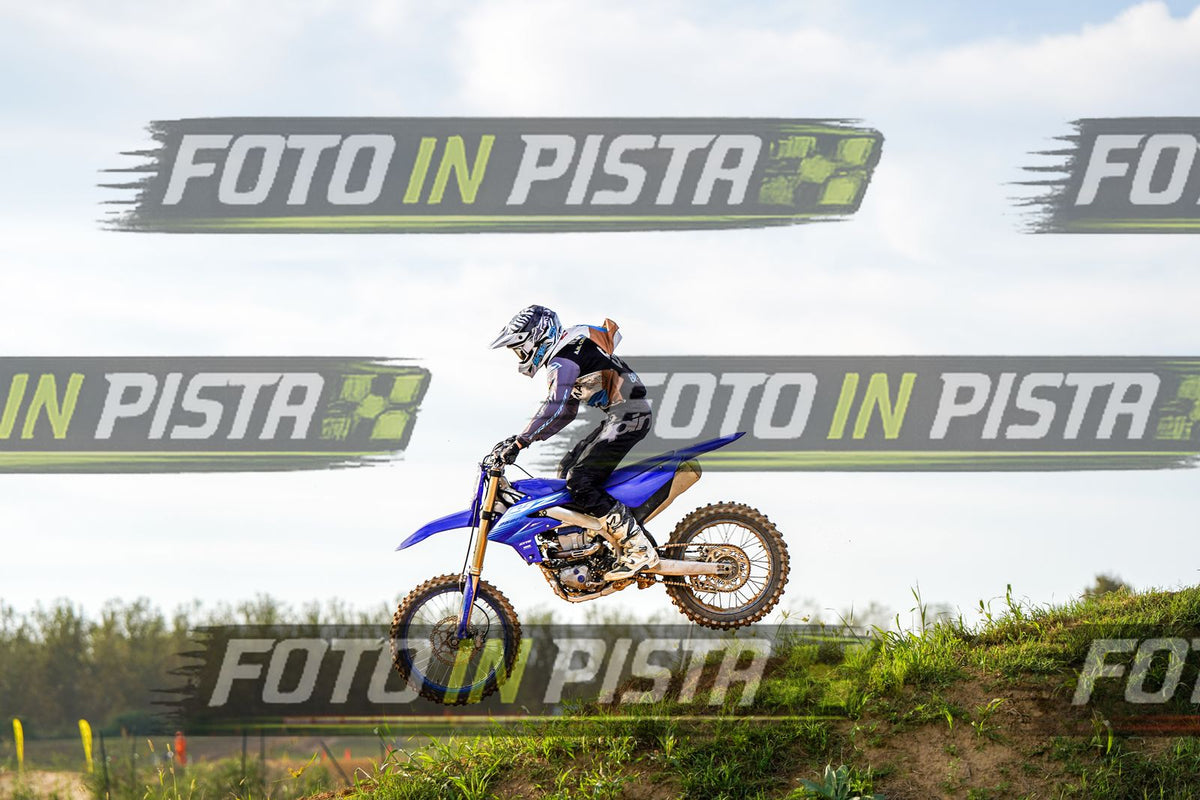 EICMA 20-09 17:00-18:00 · DOS05495