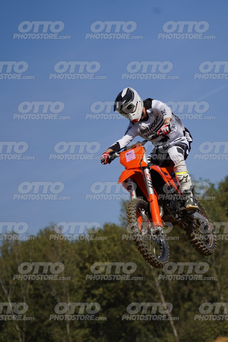00 KTM · DOS06182