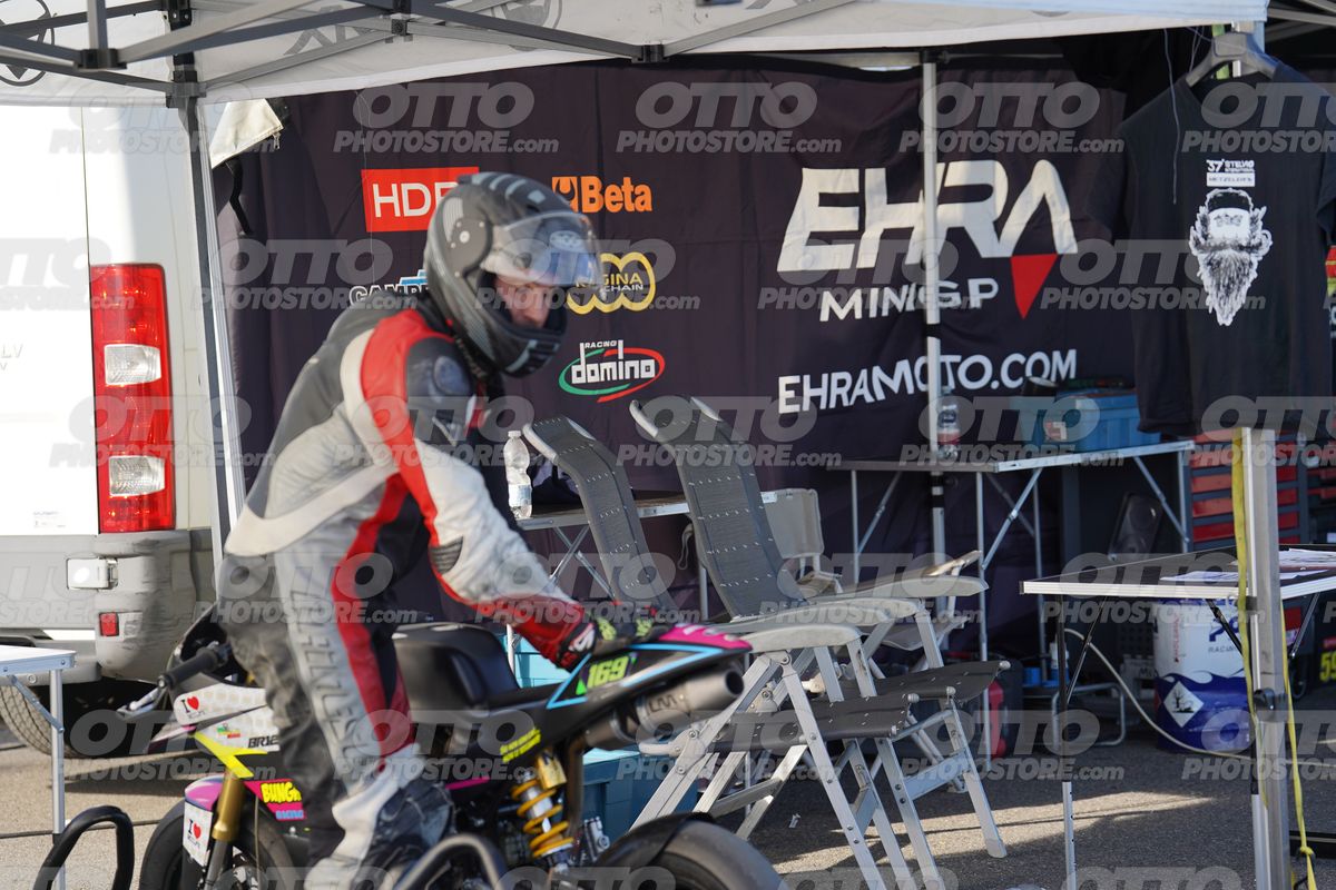 PADDOCK · DOS07988