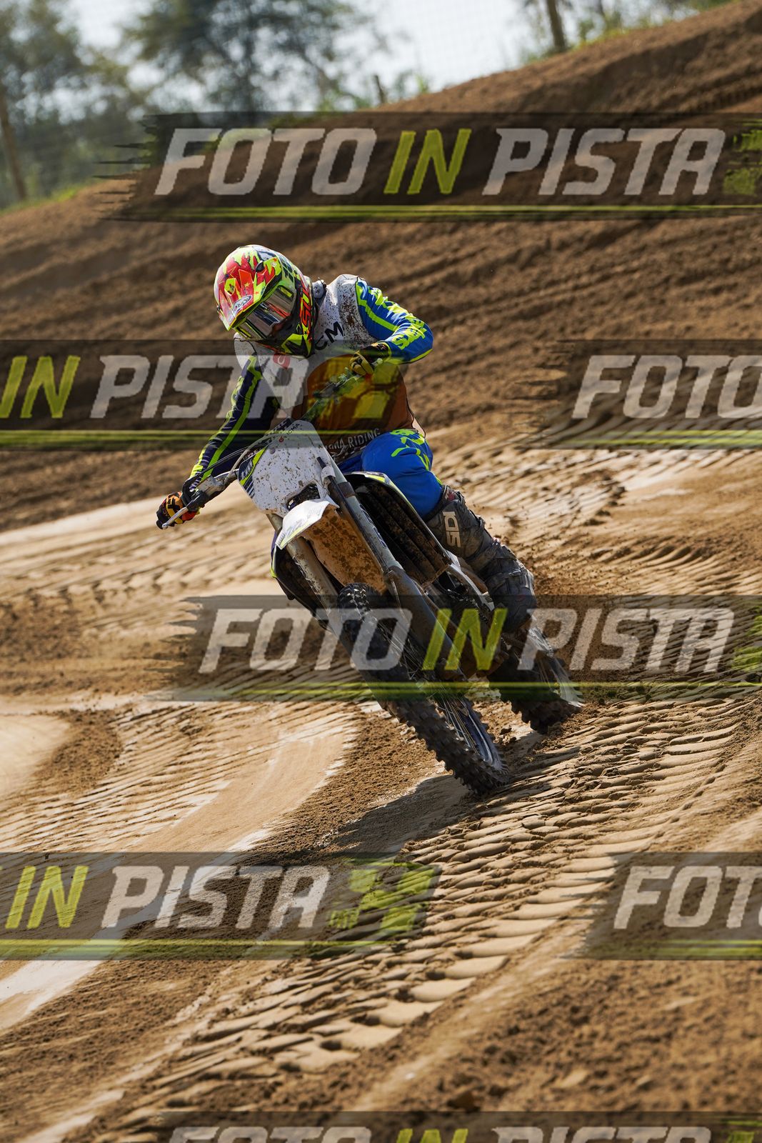 EICMA 19-09 14:00-15:00 · DOS08759