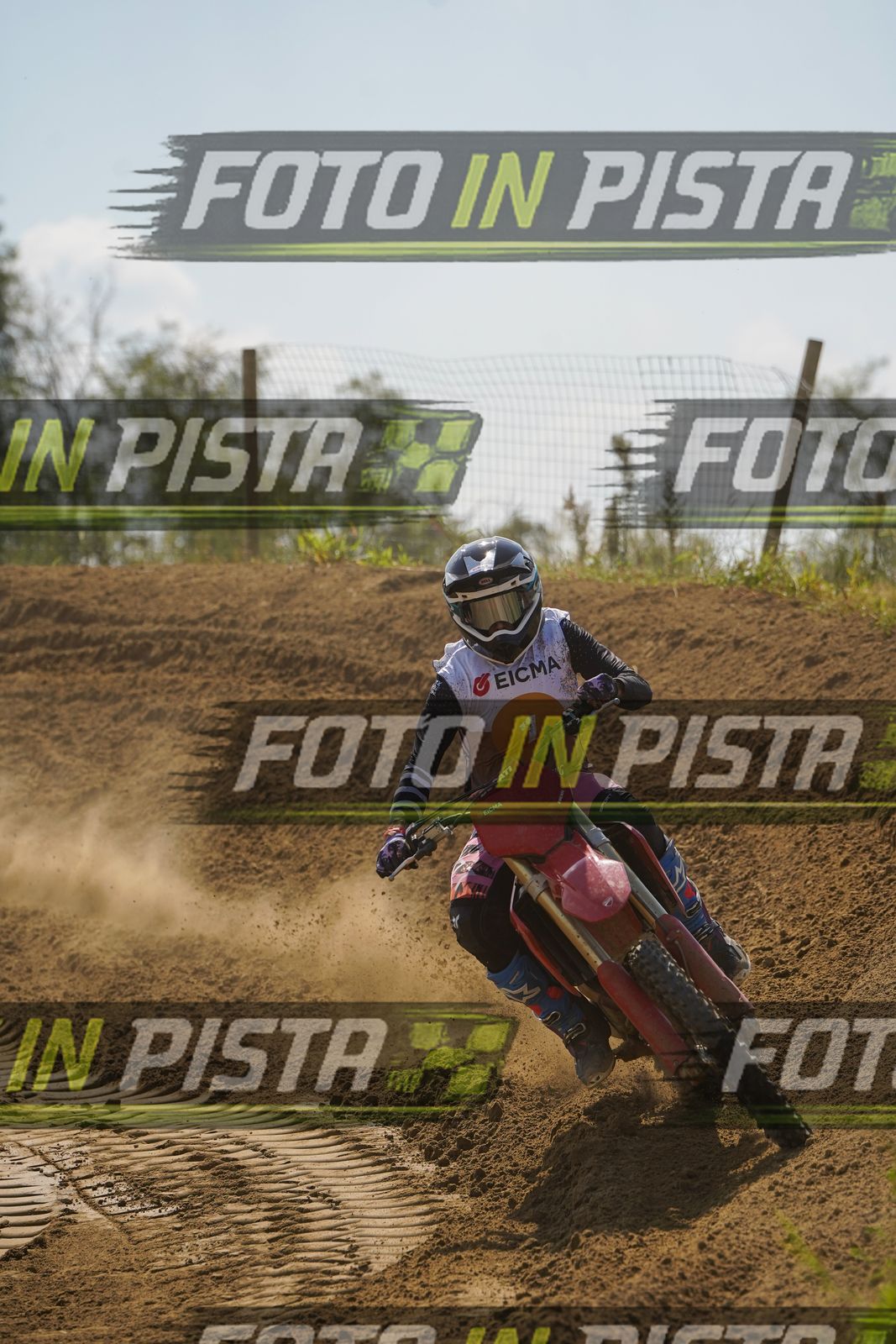 EICMA 19-09 14:00-15:00 · DOS08769