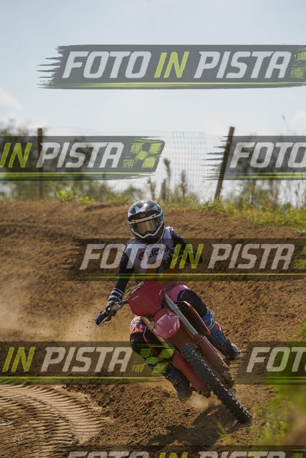 EICMA 19-09 14:00-15:00 · DOS08770