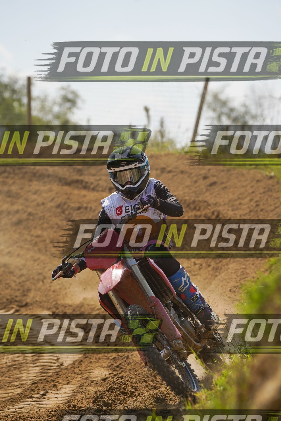 EICMA 19-09 14:00-15:00 · DOS08772