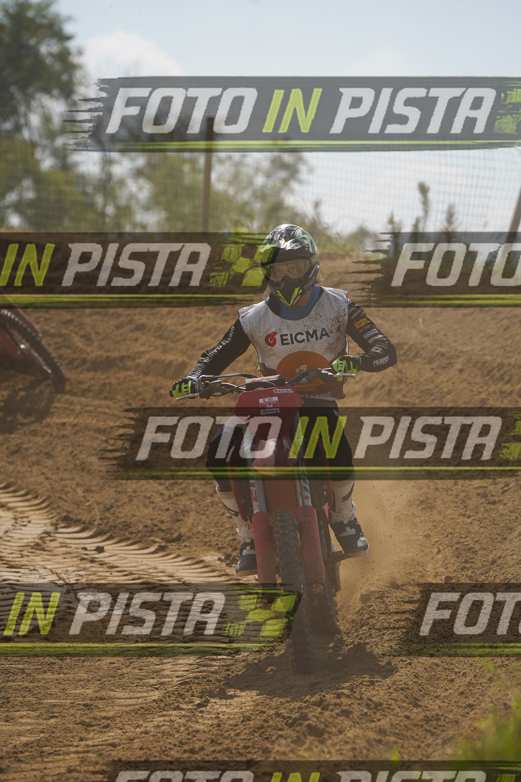 EICMA 19-09 14:00-15:00 · DOS08787
