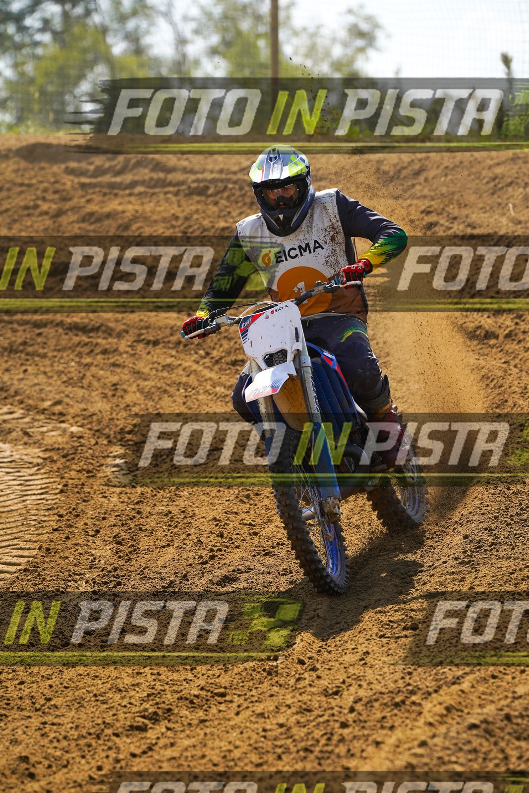 EICMA 19-09 14:00-15:00 · DOS08854