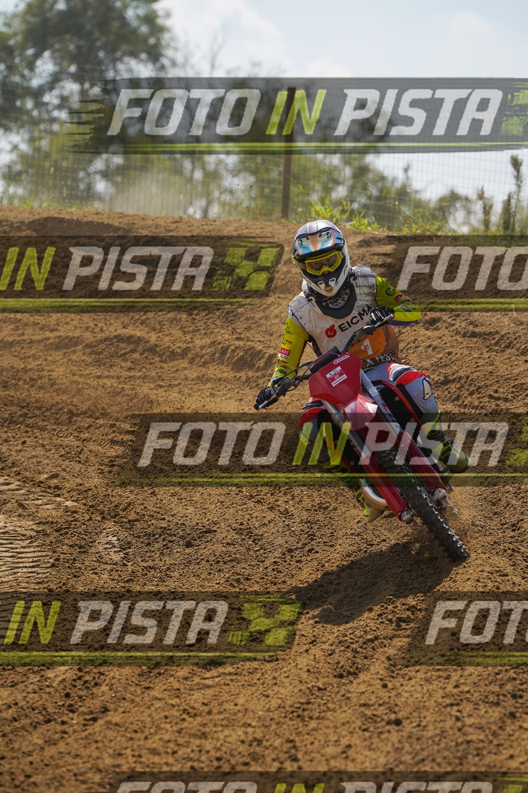 EICMA 19-09 14:00-15:00 · DOS08860