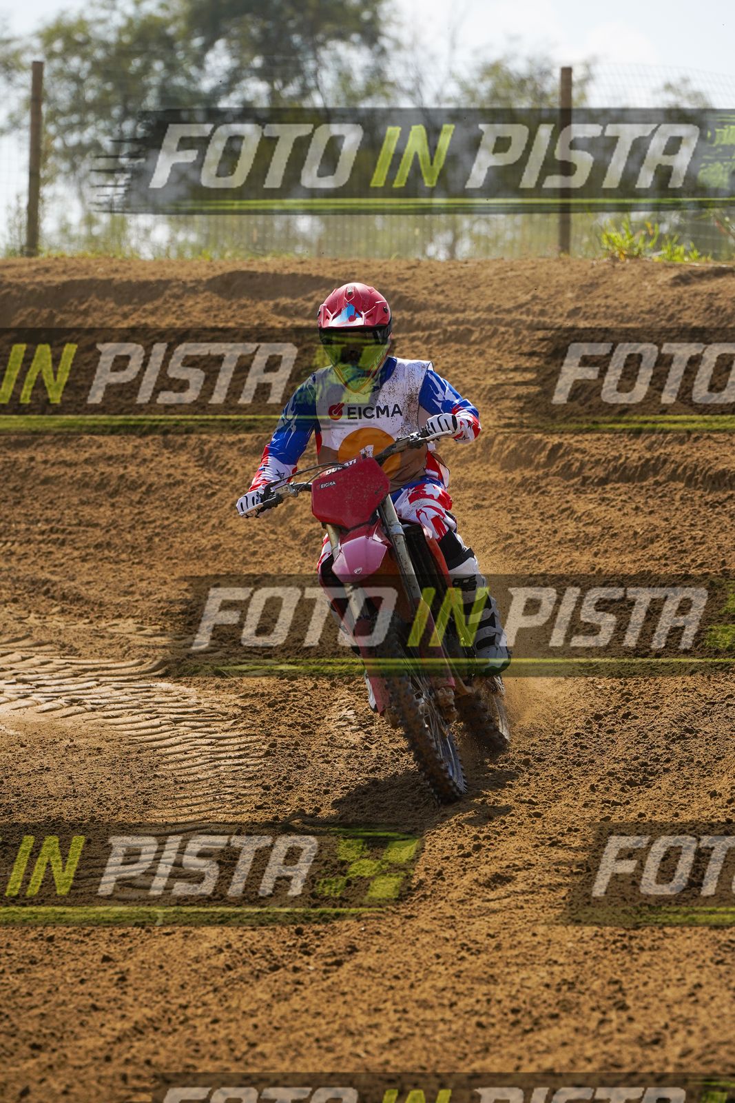 EICMA 19-09 14:00-15:00 · DOS08864
