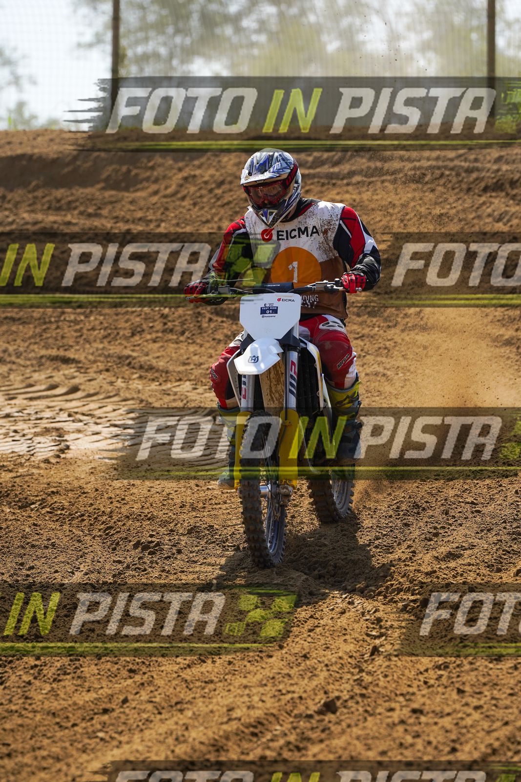 EICMA 19-09 14:00-15:00 · DOS08888