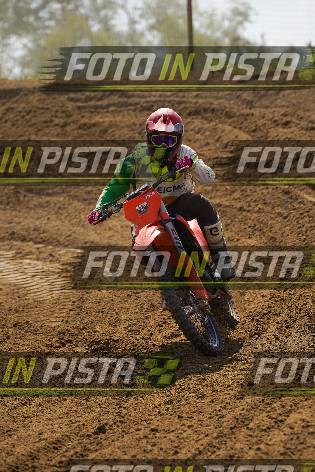EICMA 19-09 14:00-15:00 · DOS08893