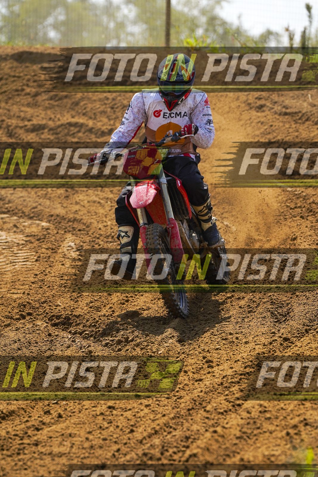 EICMA 19-09 14:00-15:00 · DOS08897