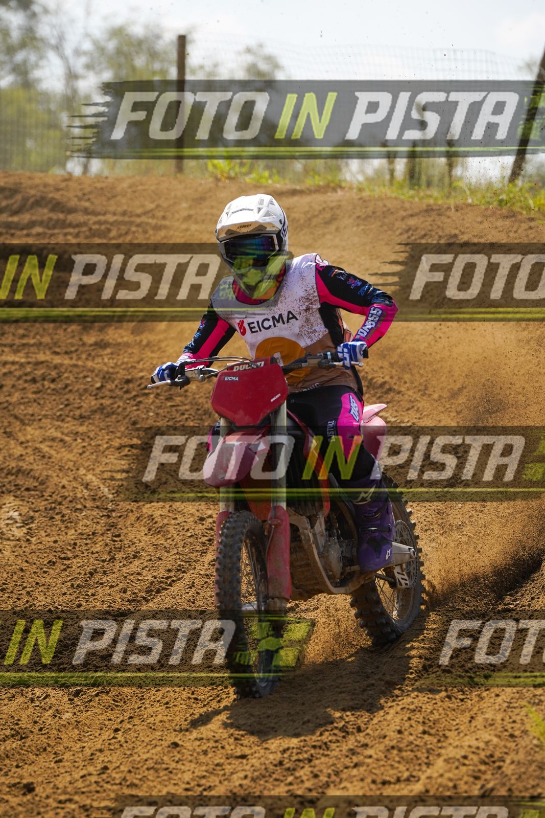 EICMA 19-09 14:00-15:00 · DOS08913