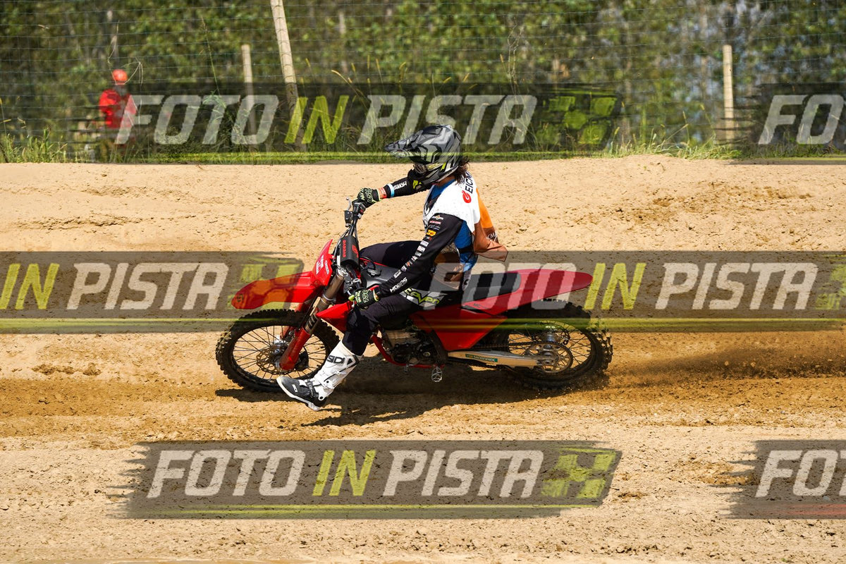 EICMA 19-09 14:00-15:00 · DOS08924