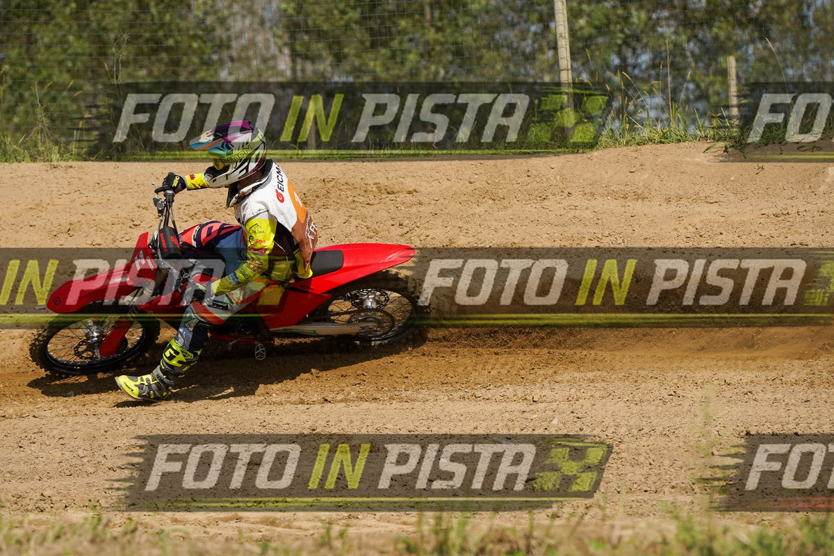 EICMA 19-09 14:00-15:00 · DOS08942