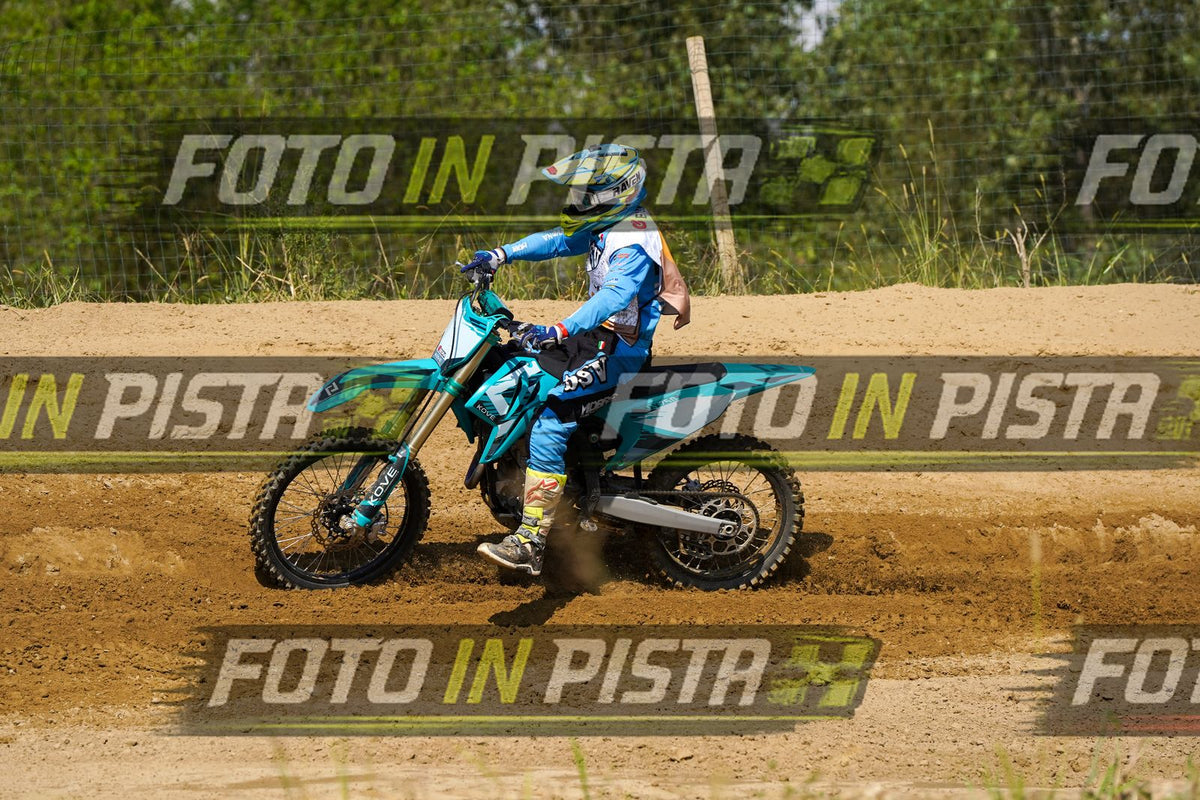 EICMA 19-09 14:00-15:00 · DOS08945