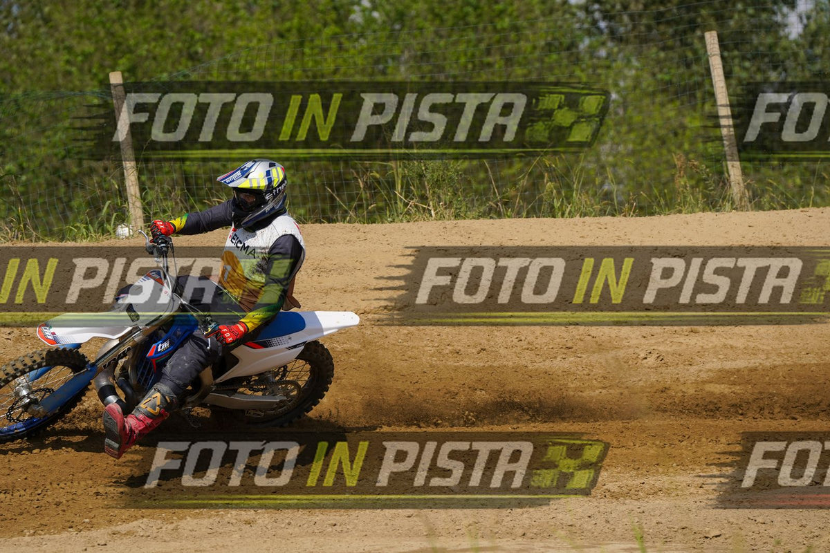 EICMA 19-09 14:00-15:00 · DOS08946