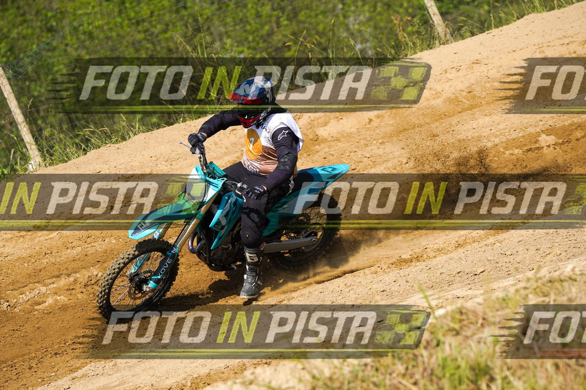 EICMA 19-09 14:00-15:00 · DOS08966