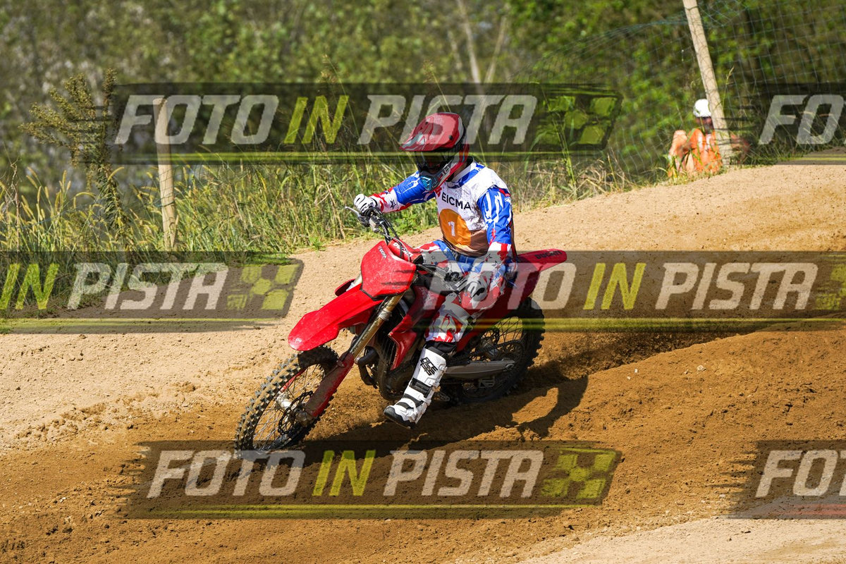 EICMA 19-09 14:00-15:00 · DOS09033