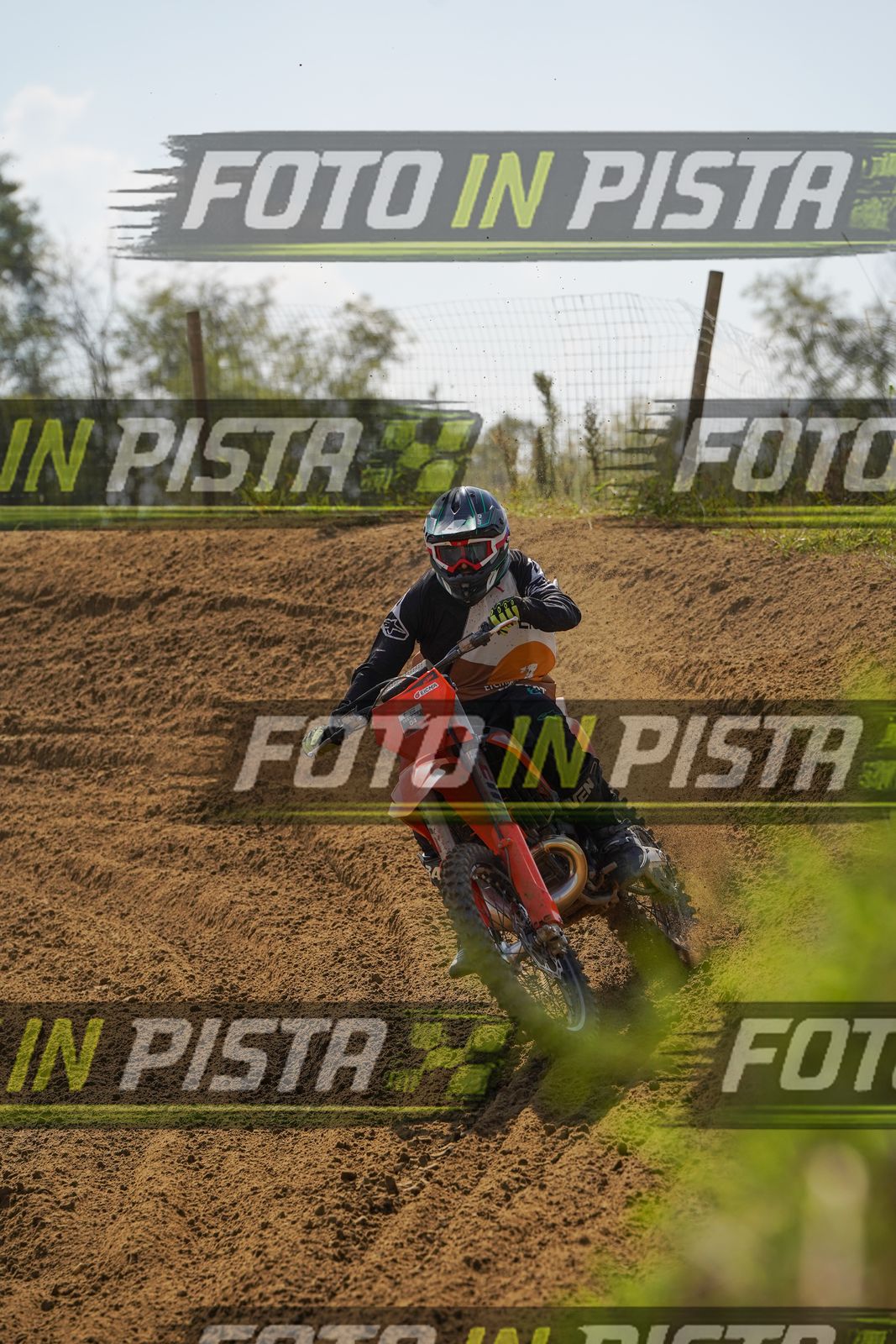 EICMA 19-09 14:00-15:00 · DOS09055