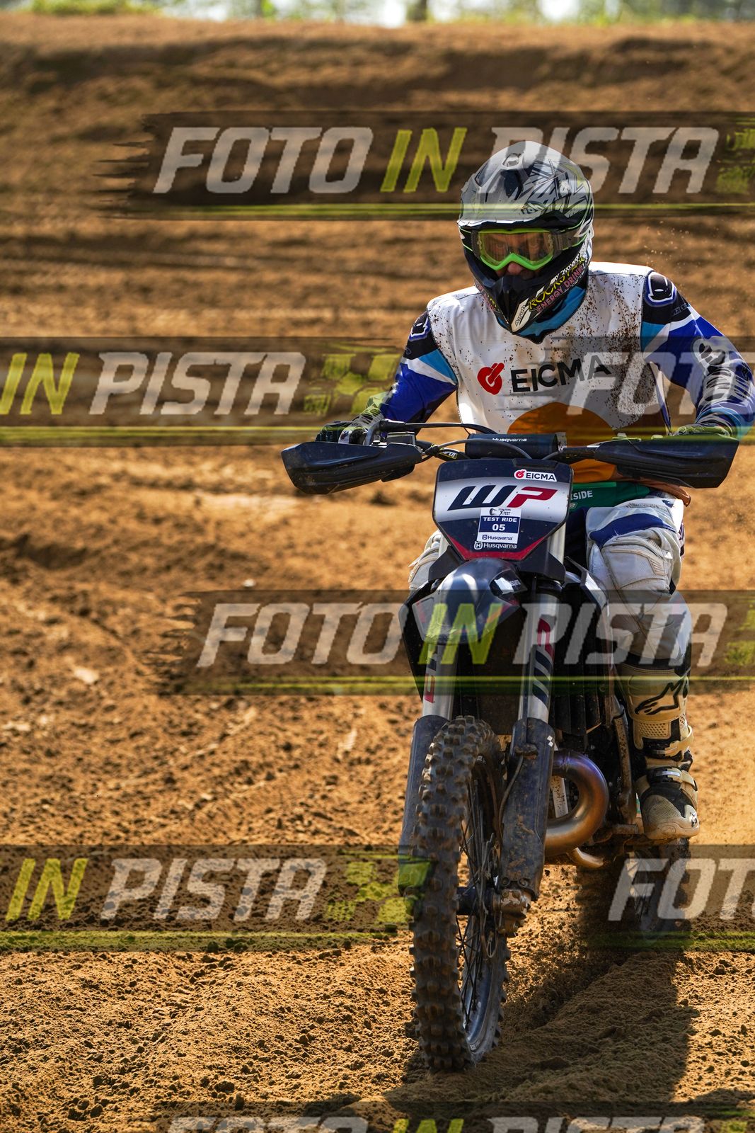 EICMA 19-09 14:00-15:00 · DOS09083