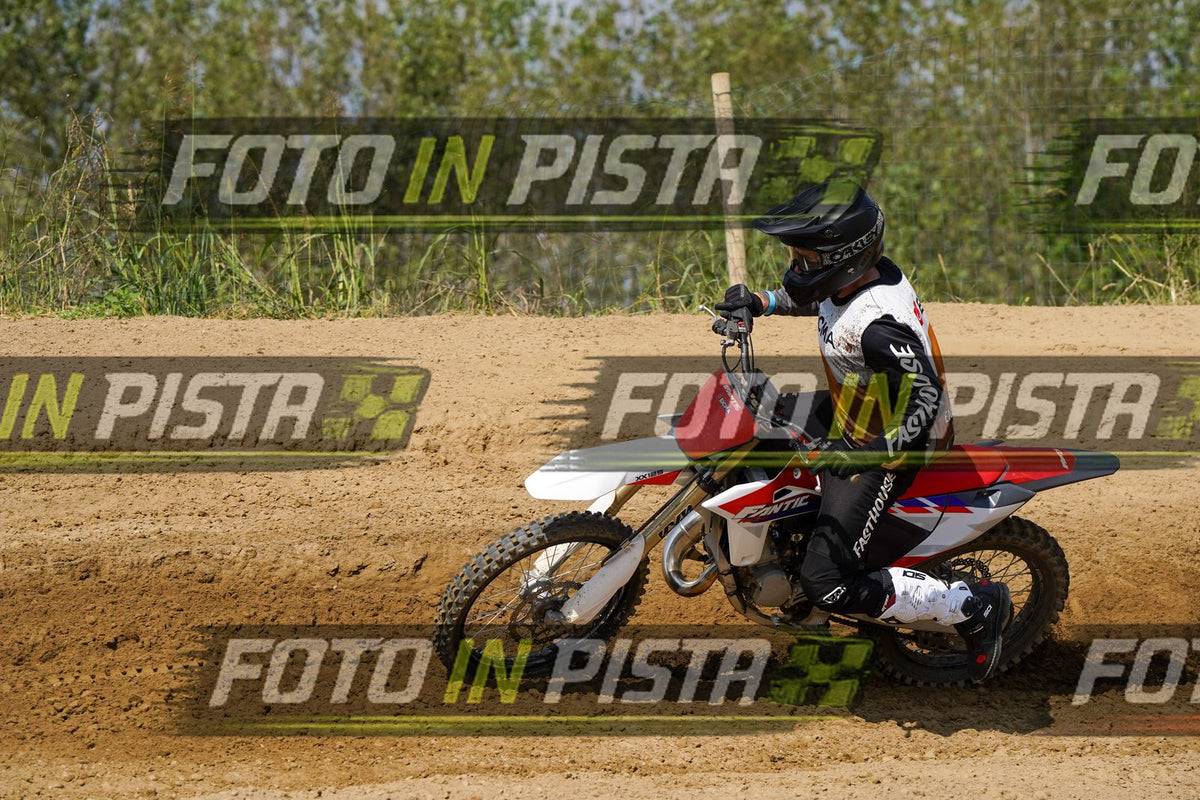EICMA 19-09 14:00-15:00 · DOS09147
