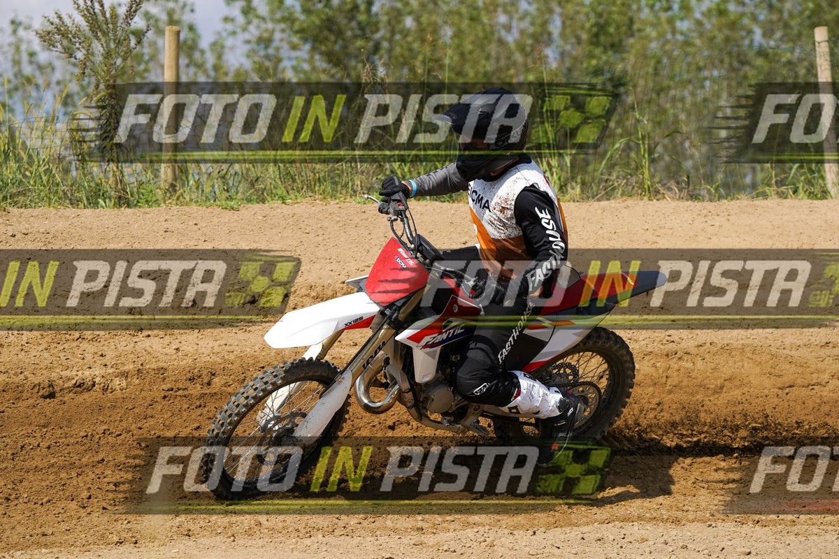 EICMA 19-09 14:00-15:00 · DOS09149