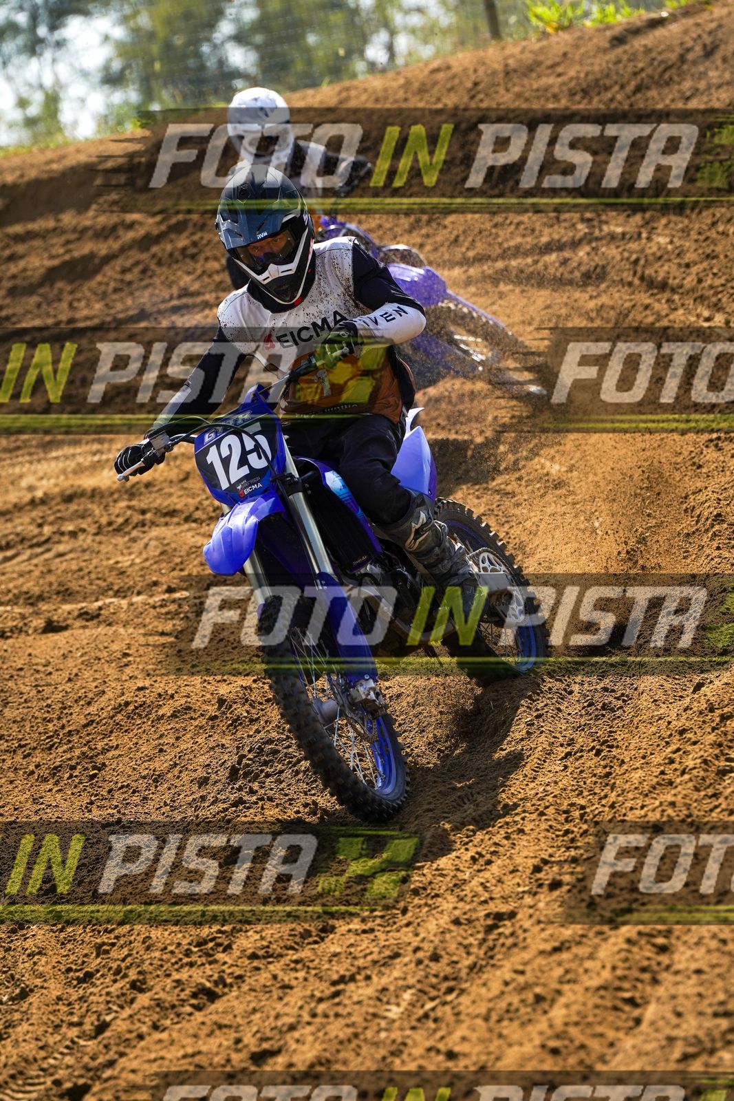EICMA 19-09 14:00-15:00 · DOS09221