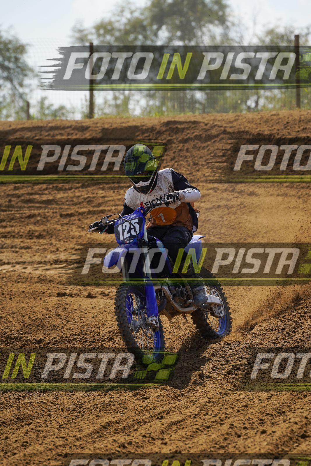 EICMA 19-09 14:00-15:00 · DOS09264