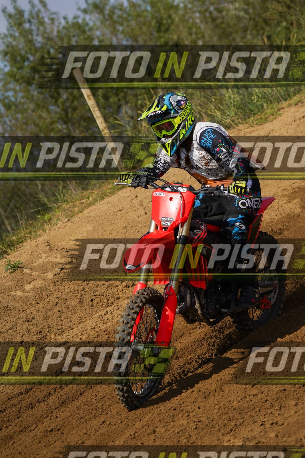 EICMA 19-09 14:00-15:00 · DOS09323