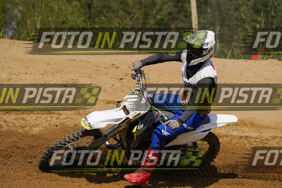 EICMA 19-09 14:00-15:00 · DOS09379