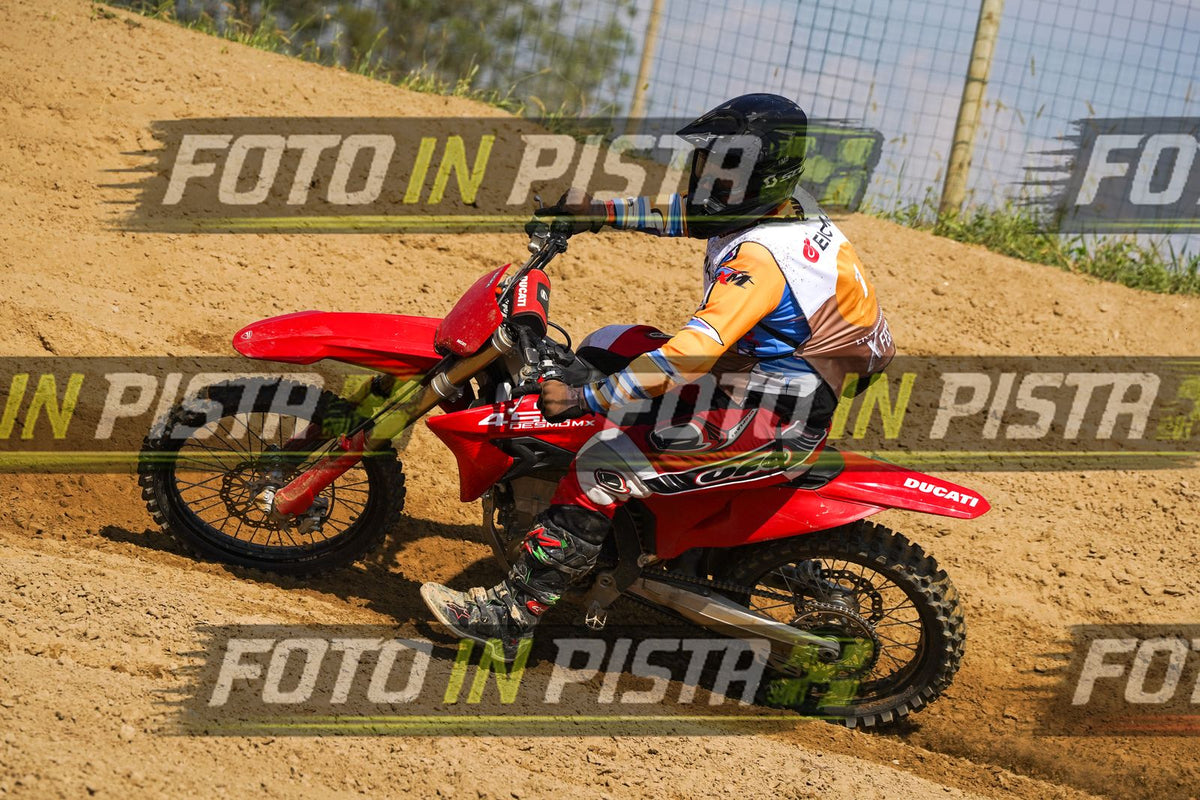 EICMA 19-09 14:00-15:00 · DOS09395