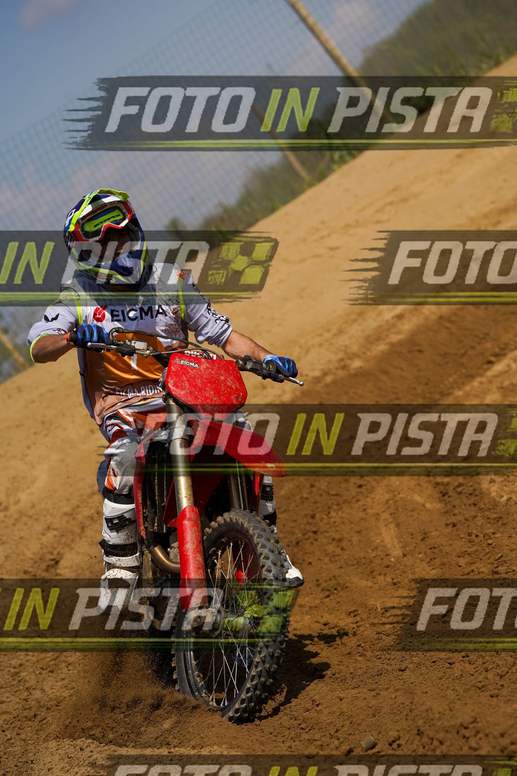 EICMA 19-09 14:00-15:00 · DOS09401