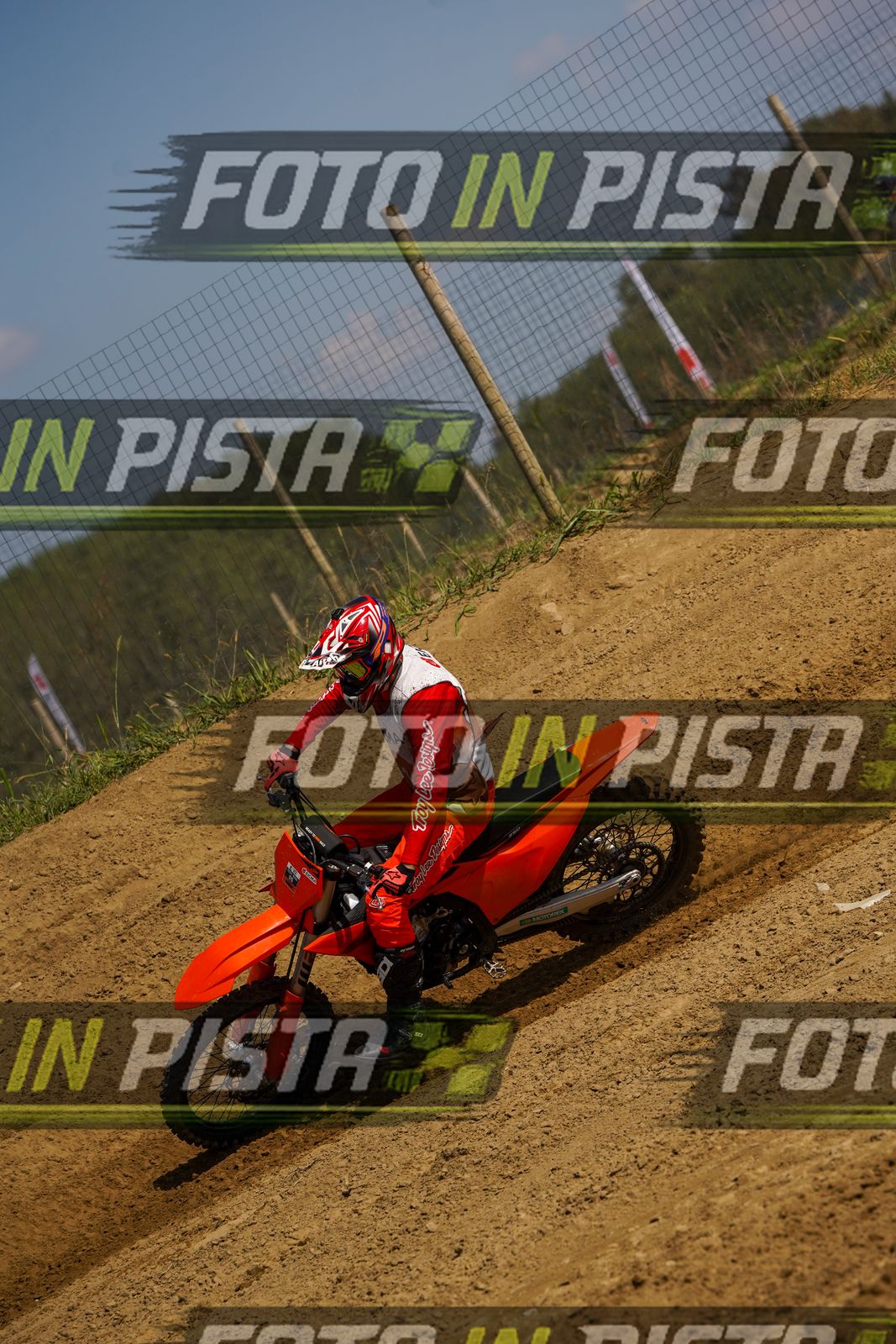 EICMA 19-09 14:00-15:00 · DOS09404