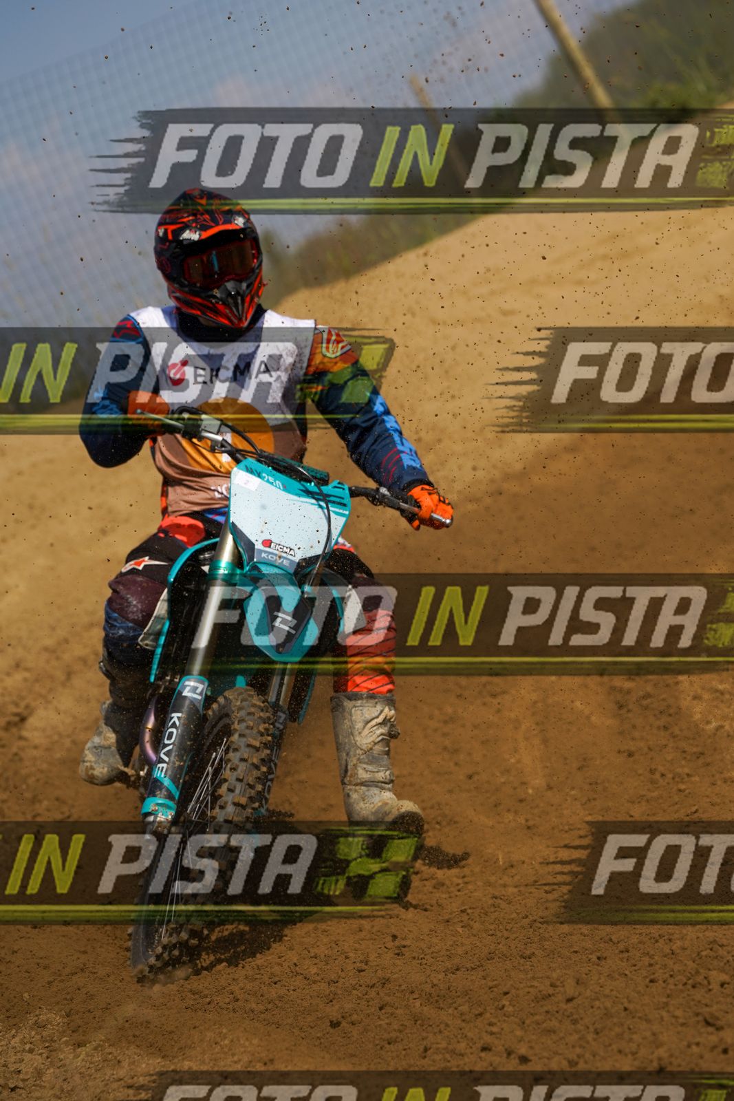 EICMA 19-09 14:00-15:00 · DOS09412