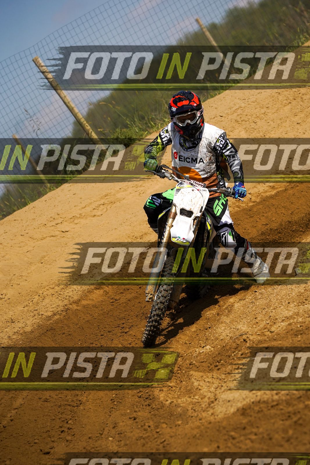 EICMA 19-09 14:00-15:00 · DOS09422