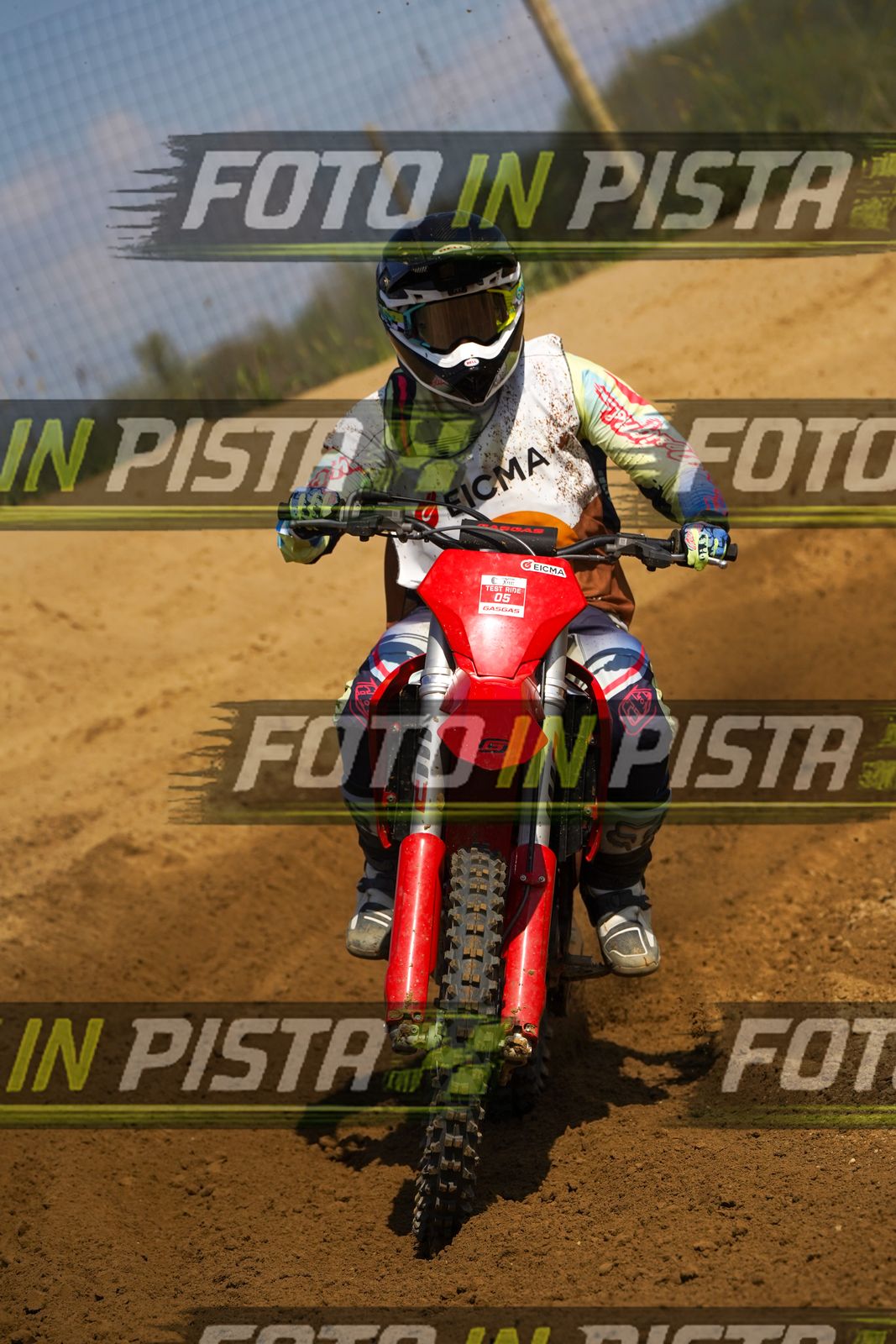 EICMA 19-09 14:00-15:00 · DOS09426