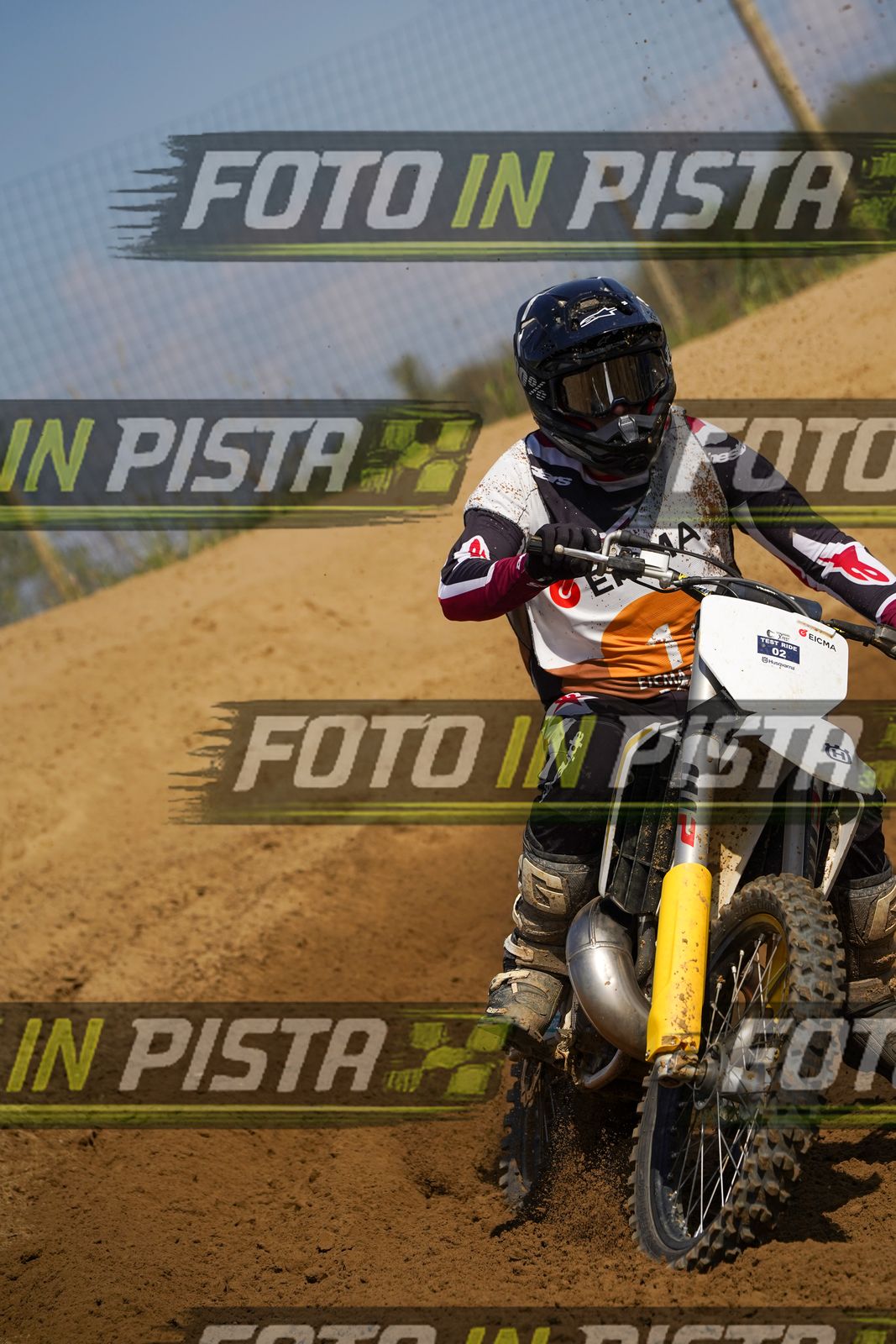 EICMA 19-09 14:00-15:00 · DOS09443