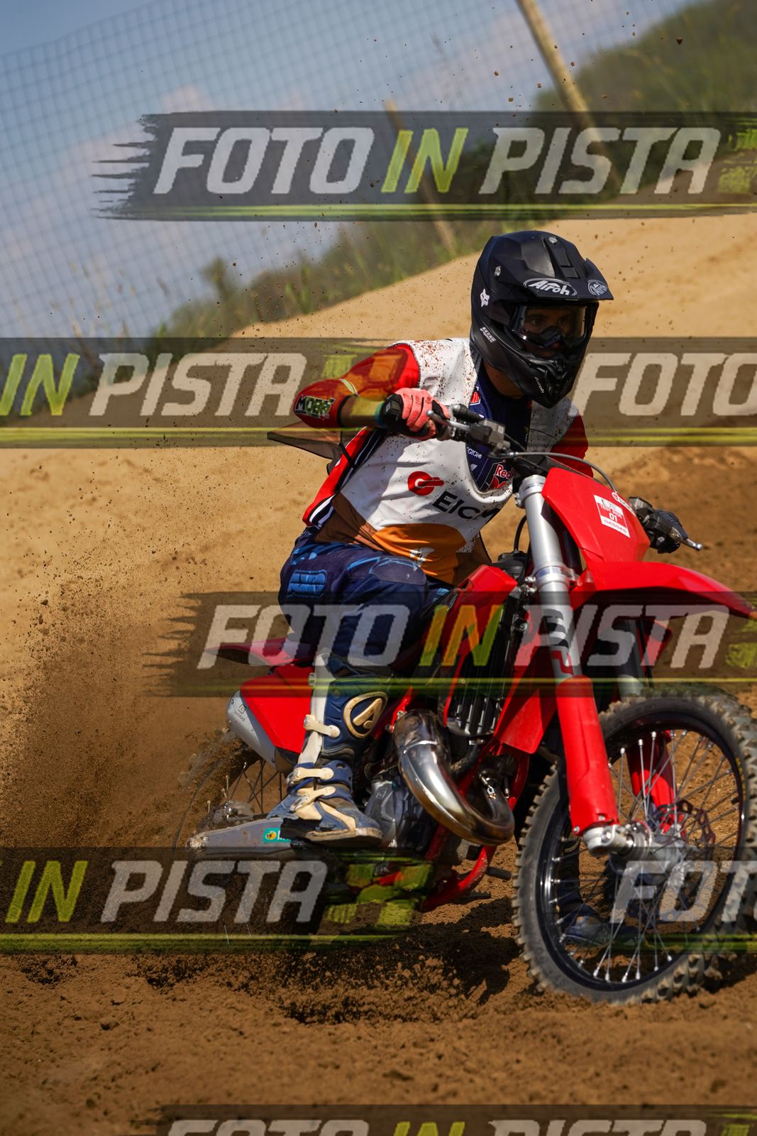 EICMA 19-09 14:00-15:00 · DOS09451