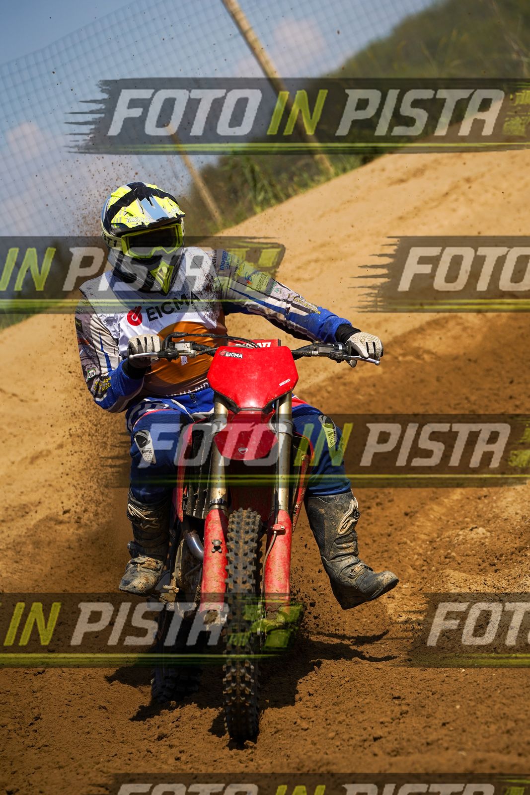 EICMA 19-09 14:00-15:00 · DOS09453