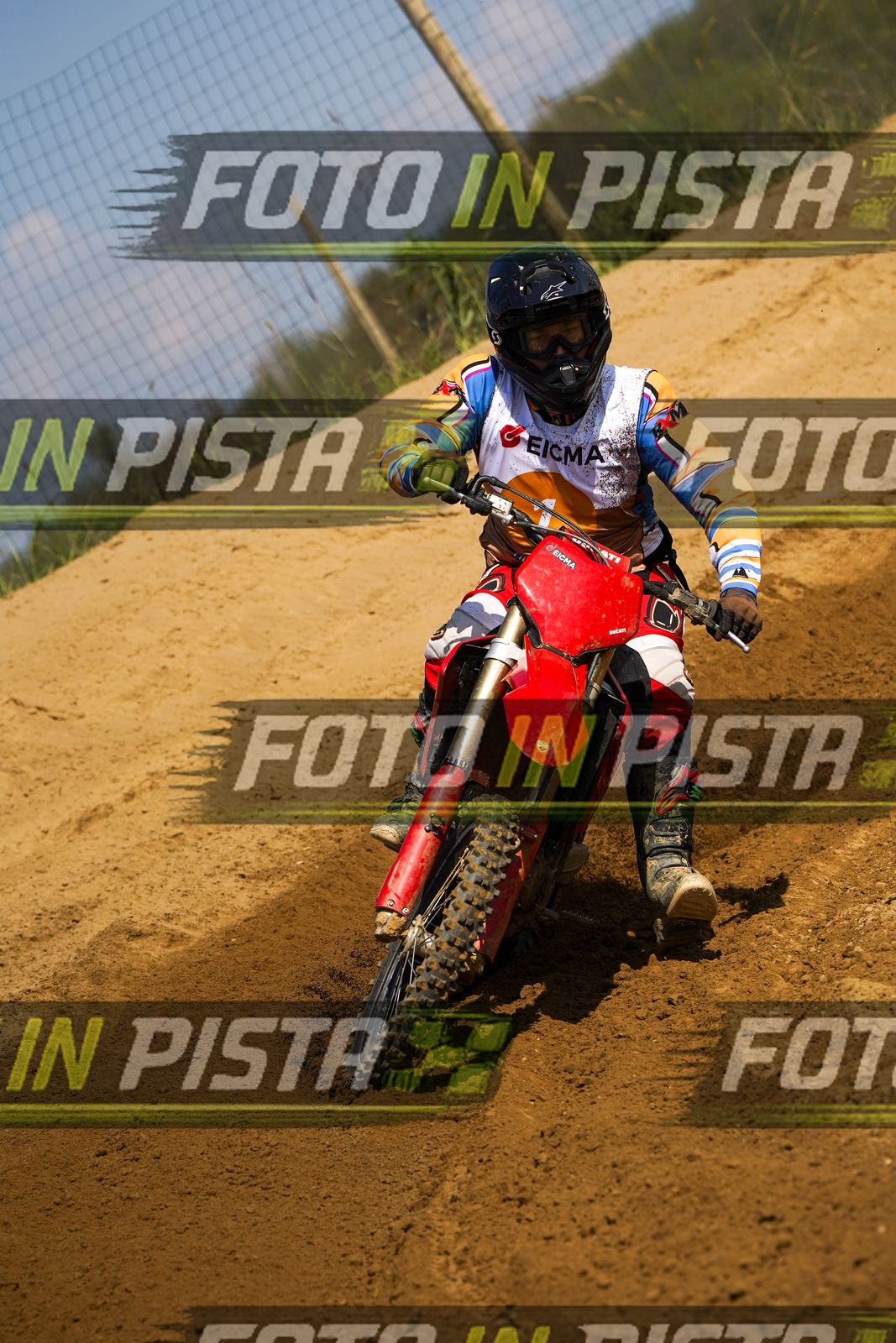 EICMA 19-09 14:00-15:00 · DOS09459