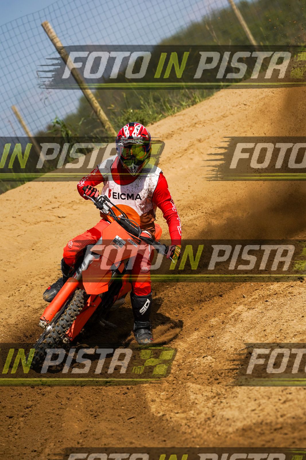 EICMA 19-09 14:00-15:00 · DOS09465