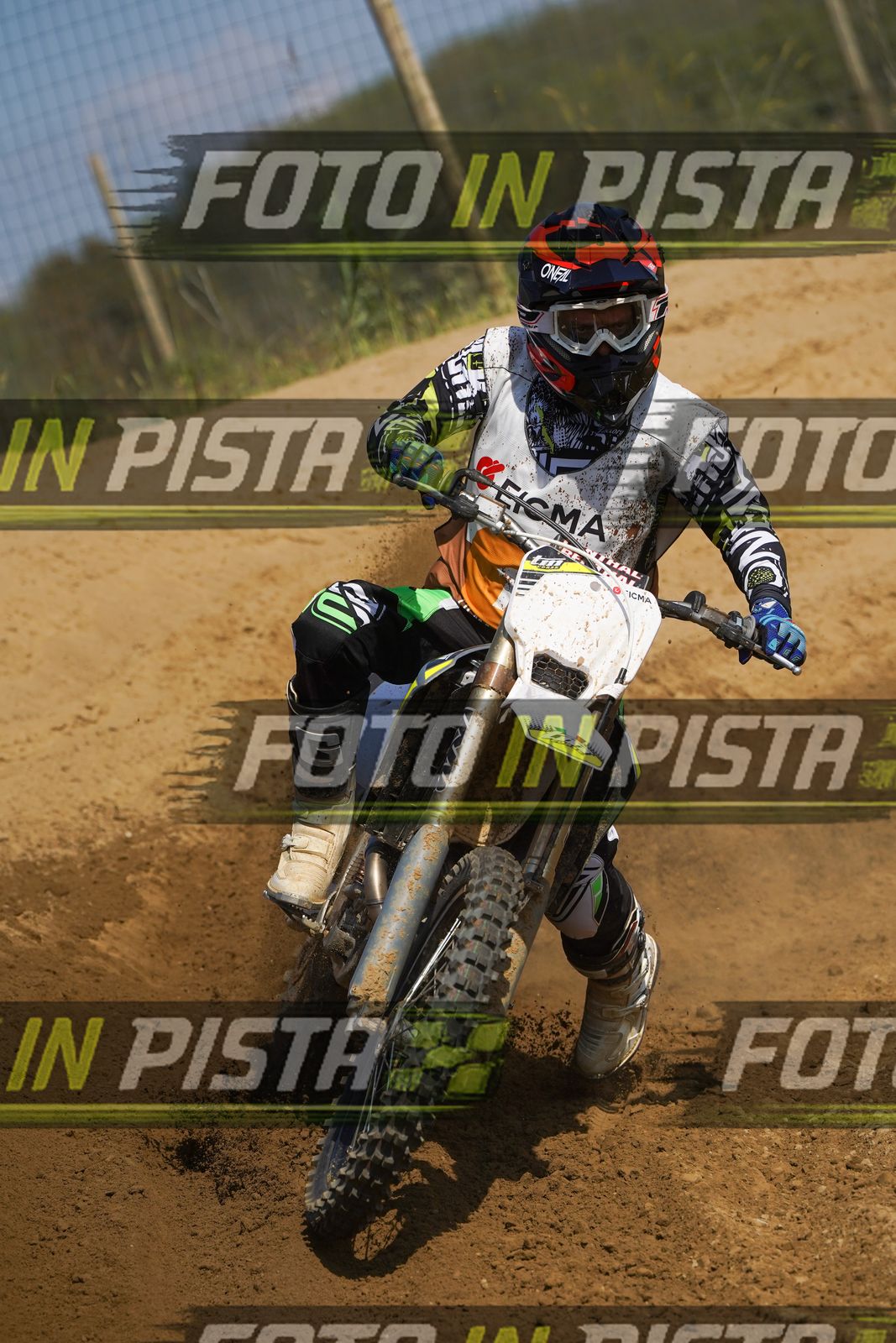 EICMA 19-09 14:00-15:00 · DOS09486
