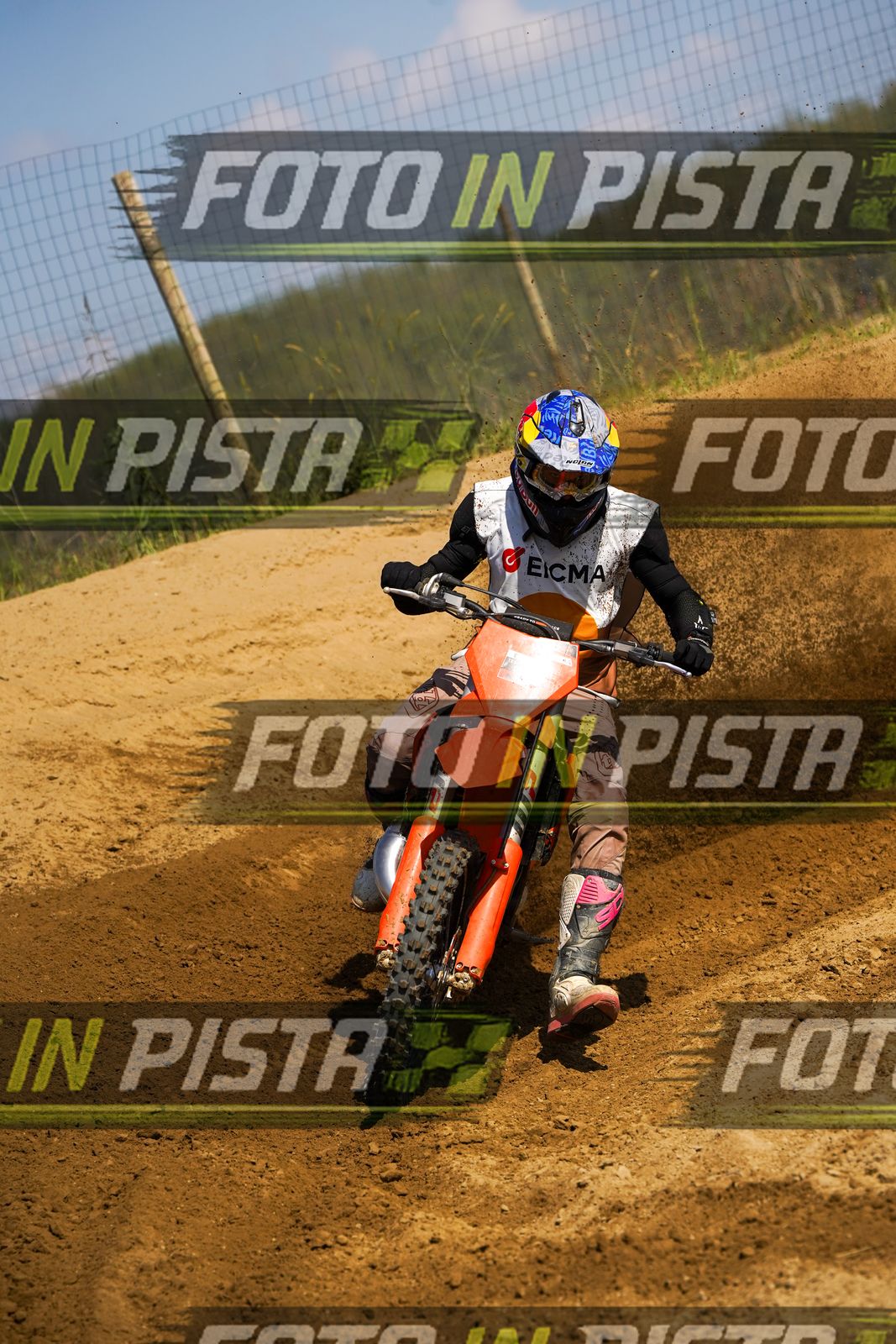 EICMA 19-09 14:00-15:00 · DOS09533
