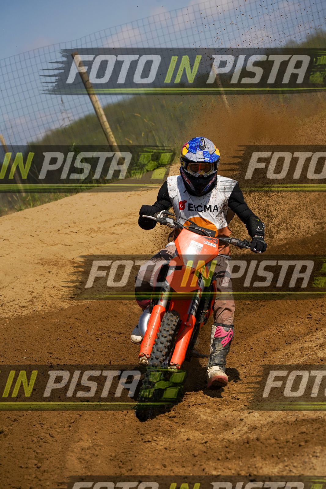 EICMA 19-09 14:00-15:00 · DOS09534
