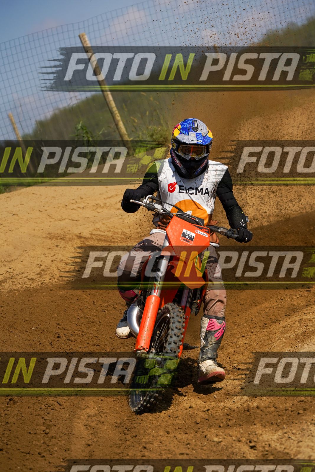 EICMA 19-09 14:00-15:00 · DOS09535