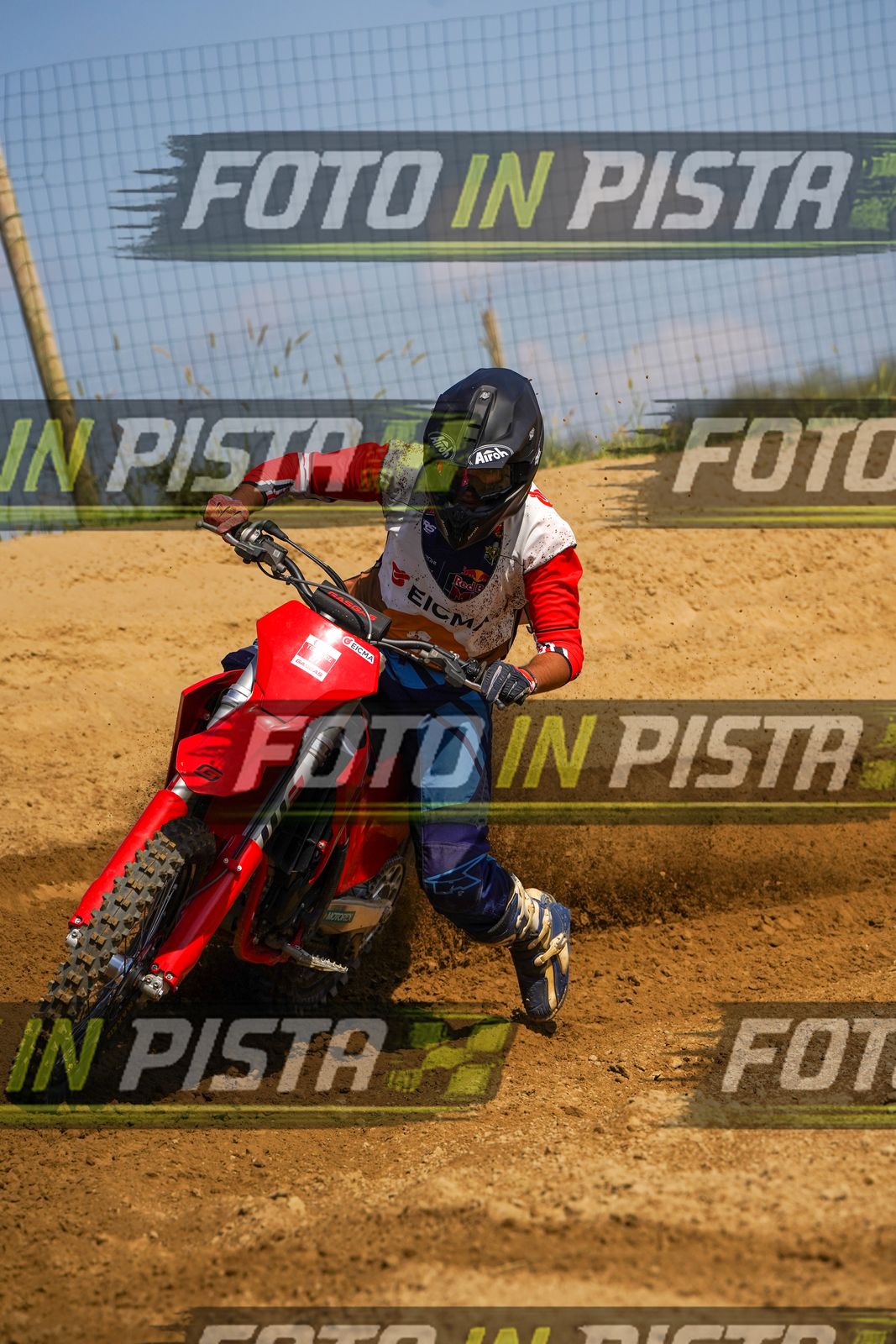EICMA 19-09 14:00-15:00 · DOS09593